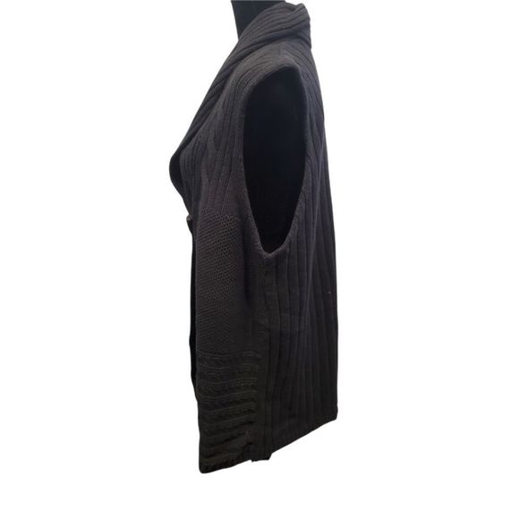 Chaps Sleeveless Sweater Vest | Black - Picture 5 of 13